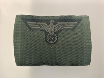 Army enlisted man's M1943 silk woven  cap  eagle