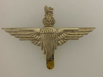 Parachute Regiment beret badge