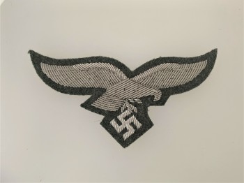 Luftwaffe Field Division Officer's hand embroidered breast eagle