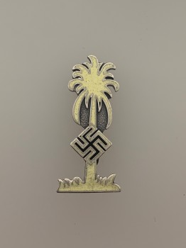 Afrika Korps enameled lapel badge