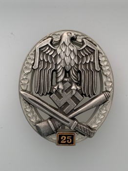 Army or Heer  General Assault Badge for 25 Engagements.