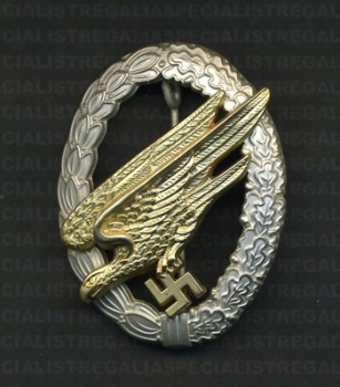 Luftwaffe Paratroopers Badge RE-ENACTOR REPRODUCTION.