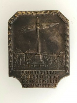 GRAF ZEPPELIN  DARMSTADT airship lapel badge.