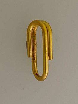 GOLD PLATED loop for a WWI or WW2 German neck award.