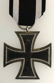 ORIGINAL GENUINE  WW1 Iron Cross 2nd Class.
