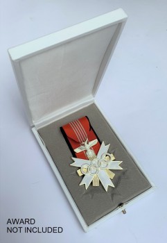 Presentation case for the German 1936 Olympic Games Award 2nd Class..