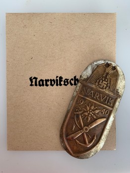 Narvik Battle Shield in Gold ORIGINAL QUALITY with Envelope
