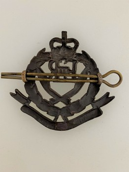 Gurkha Military Police Officers Bronze cap badge.