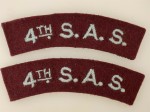 4th S.A.S. (French) cloth shoulder titles badges. PAIR.