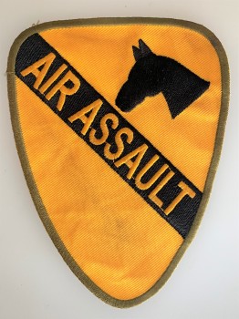 U.S. Army Vietnam War 1st Air Cavalry patch AIR ASSAULT